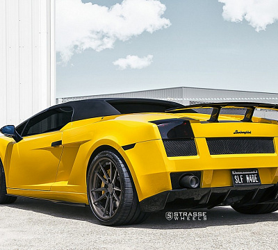 Фото дисков Strasse Wheels SV1 Deep Concave FS на Lamborghini Gallardo