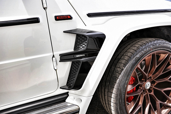 Mercedes-Benz G63