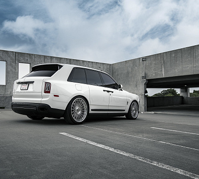 Фото дисков Vossen S17-14 (3-Piece) на Rolls-Royce Cullinan