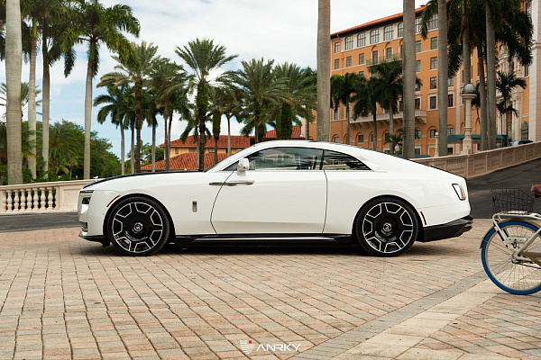 Фото дисков Anrky RF-177 Алмазная проточка на Rolls-Royce Spectre