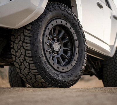Black Rhino DUGGER