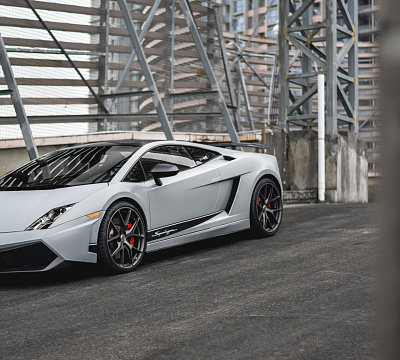 Фото дисков HRE P101 на Lamborghini Gallardo