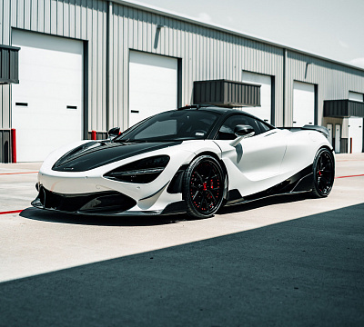 Фото дисков Strasse Wheels SM5R Deep Concave FS на McLaren 720S