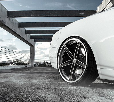Фото дисков Anrky AN35 на Rolls-Royce Wraith