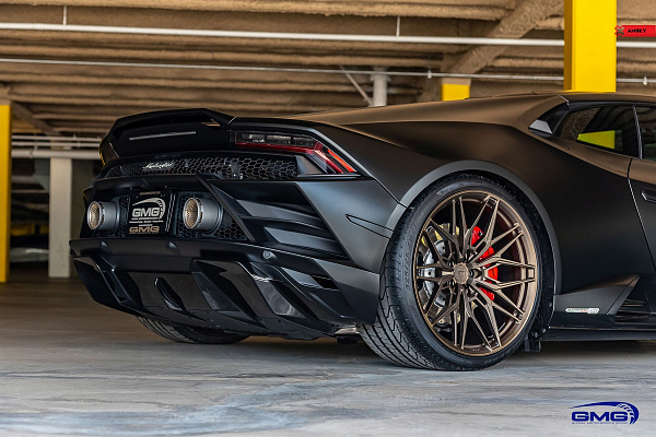 Фото дисков Anrky S1-X1 Сатиновая бронза на Lamborghini Huracan