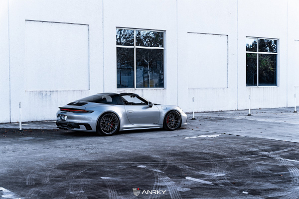Фото дисков Anrky AN10 Глянцевый лак на Porsche 911 VIII