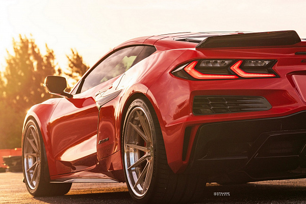 Фото дисков Strasse Wheels SV10 Deep Concave FS Сатиновая шампань на Chevrolet Corvette C8
