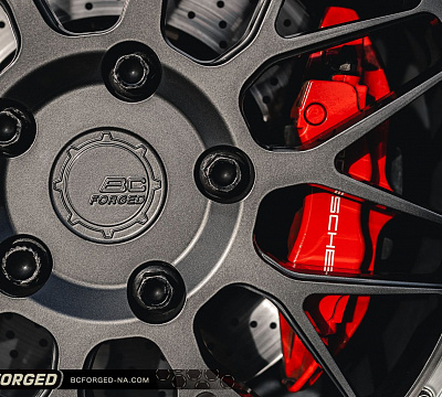 Фото дисков BC Forged LE81 // MLE81 на Porsche 911 VI