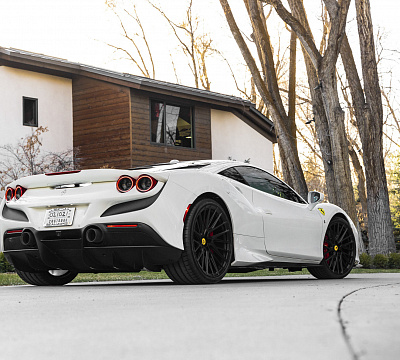 Фото дисков Vossen EVO-6TR на Ferrari F8