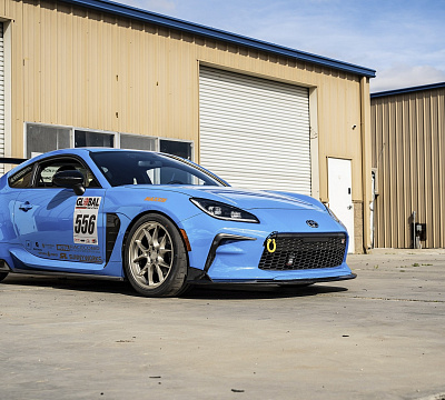 Фото дисков Rotiform LTN-J на Toyota GT86