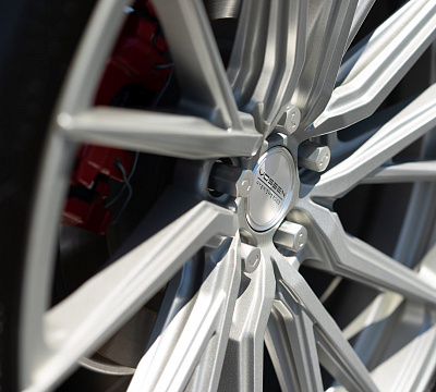 Фото дисков Vossen HF-4T на Ford Mustang Mach-E