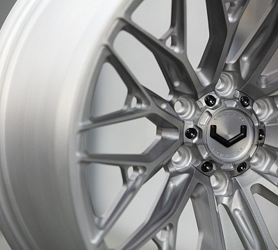 Vossen VFX-04
