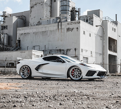 Фото дисков Brixton Forged R11-R на Chevrolet Corvette C8