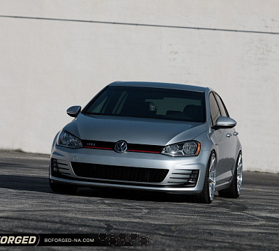 Фото дисков BC Forged HCA382 на Volkswagen Golf VII