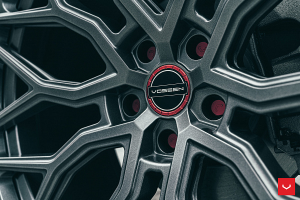 Фото дисков Vossen HF-2 Сатиновый графит на Jeep Gladiator II (JT)