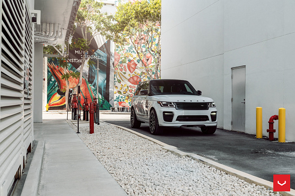 Фото дисков Vossen HF-2 Алмазная проточка на Range Rover IV