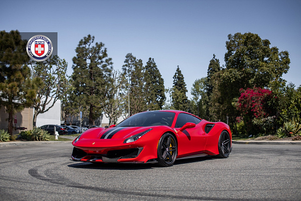 Фото дисков HRE P107SC Черный сатин на Ferrari 488