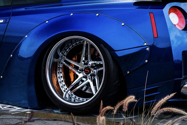 Фото дисков Savini SV71 Полированный лак на Nissan GT-R