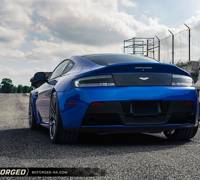 Фото дисков BC Forged KL12 на Aston Martin Vantage 3