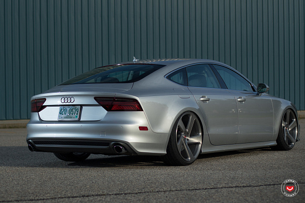 Фото дисков Vossen CG-210T Глянцевый лак на Audi A/RS 7 (4G)
