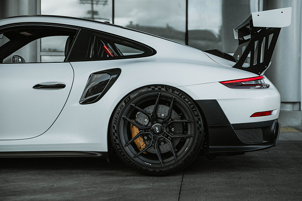 Фото дисков Brixton Forged CM5-R Черный матовый на Porsche 911 VII