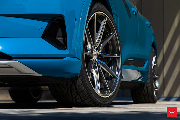 Фото дисков Vossen HF-3 Глянцевый графит на Audi E-tron