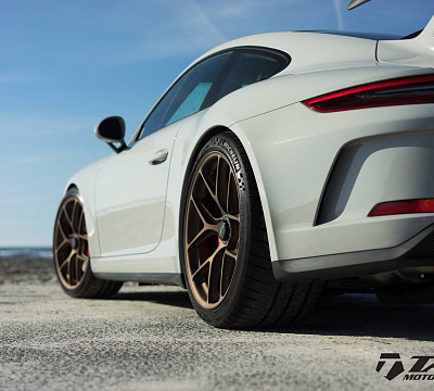 Фото дисков HRE R101 Lightweight на Porsche 911 VII