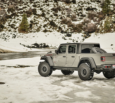 Фото дисков Black Rhino ALPHA на Jeep Gladiator II (JT)