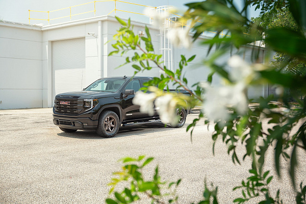 Фото дисков 4PLAY 4PS63 Сатиновая бронза на GMC Sierra IV