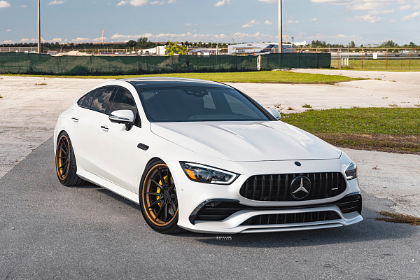 Фото дисков Strasse Wheels SV10M Deep Concave FS Черный сатин на Mercedes-Benz AMG GT I