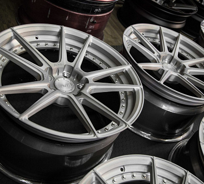 ADV.1 ADV5.2 M.V2 SL