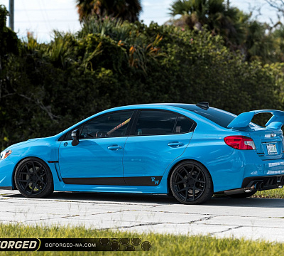 Фото дисков BC Forged HCS02 на Subaru WRX VA
