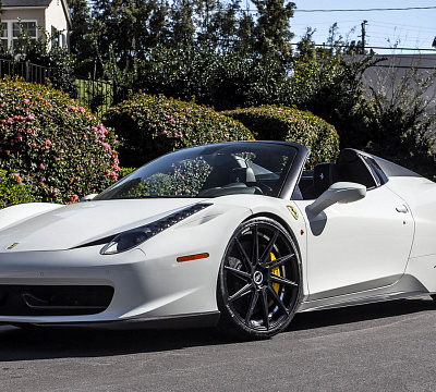 Фото дисков CEC C26 на Ferrari 458
