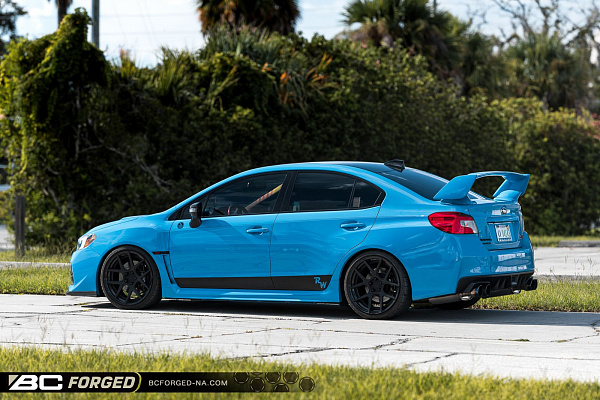 Фото дисков BC Forged HCS02 Черный матовый на Subaru WRX VA