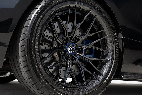 Фото дисков Strasse Wheels SV10M Track Другой цвет на BMW 8/M8