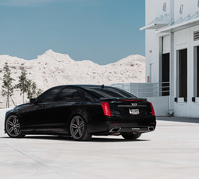Фото дисков Vossen HF-1 на Cadillac CTS II