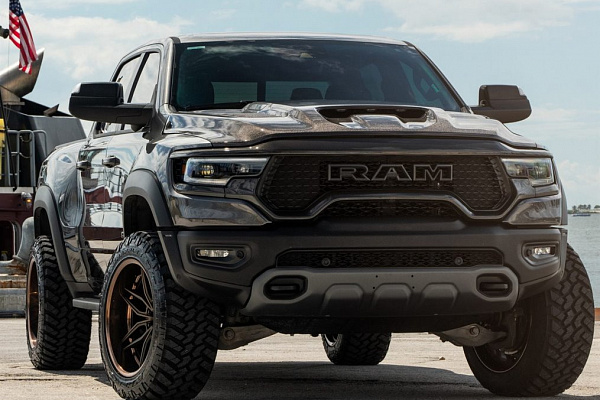 Фото дисков Anrky AN36 Сатиновая бронза на Ram 1500 V