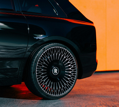 Фото дисков Brixton Forged LX09 на Rolls-Royce Cullinan