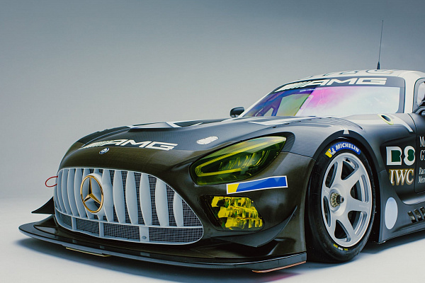 Фото дисков Brixton Forged RS01 Серебро на Mercedes-Benz AMG GT I