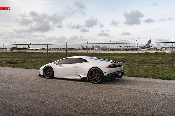 Lamborghini Huracan