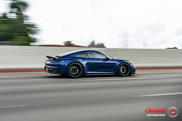 Фото дисков Vossen RS92 Черный сатин на Porsche 911 VIII