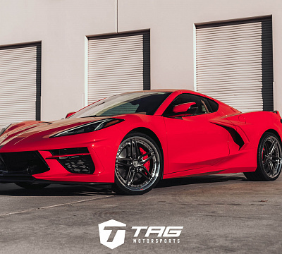 Фото дисков HRE S107SC на Chevrolet Corvette C8