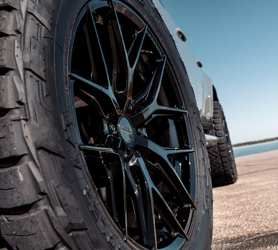 Фото дисков Vossen HF6-4 на Lexus GX III