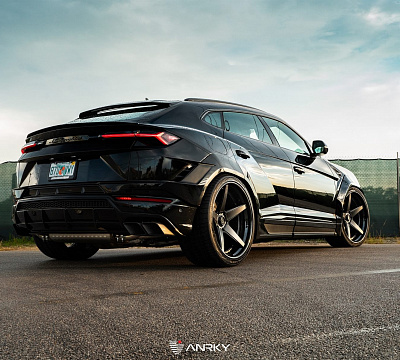 Фото дисков Anrky RS5.3 на Lamborghini Urus
