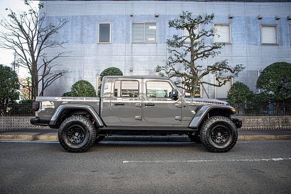 Фото дисков HRE FT1 Черный сатин на Jeep Gladiator II (JT)