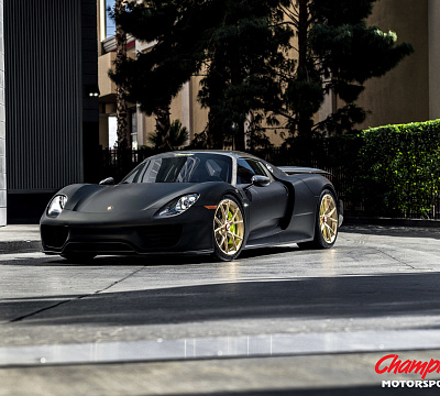 Фото дисков Vossen RS74 на Porsche 918 Spyder