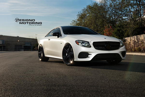 Фото дисков Vossen VFS-5 Черный глянец на Mercedes-Benz E-Class (W213, S213, C238)