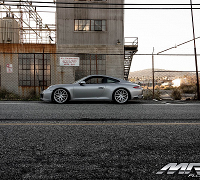 Фото дисков MRR FS01 на Porsche 911 VII