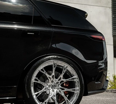 Фото дисков ST Wheels ST9 на Range Rover Sport III