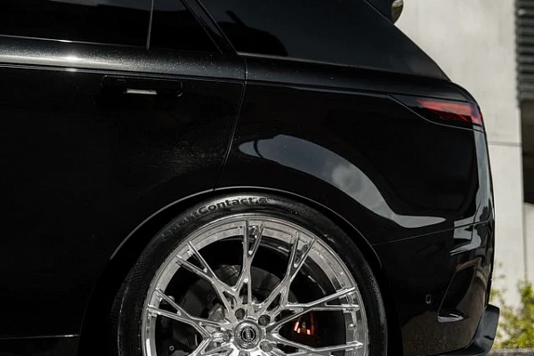 Фото дисков ST Wheels ST9 Полированный лак на Range Rover Sport III